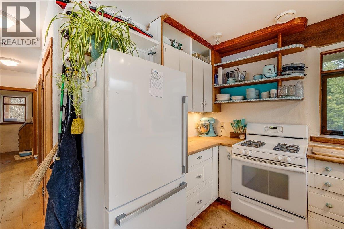 3918 Passmore Upper Road, Passmore, British Columbia  V0G 2J0 - Photo 14 - 10373029