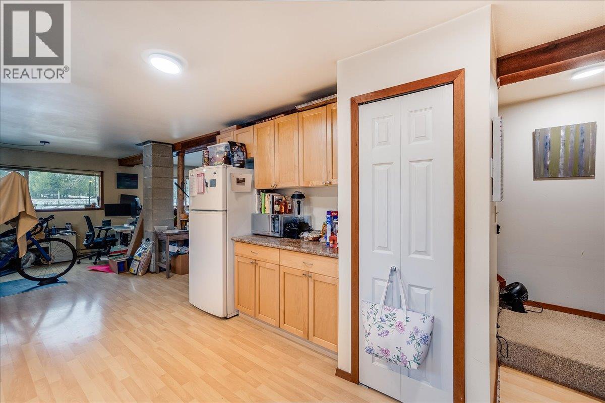 3918 Passmore Upper Road, Passmore, British Columbia  V0G 2J0 - Photo 59 - 10373029