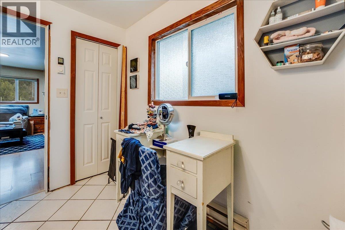 3918 Passmore Upper Road, Passmore, British Columbia  V0G 2J0 - Photo 69 - 10373029