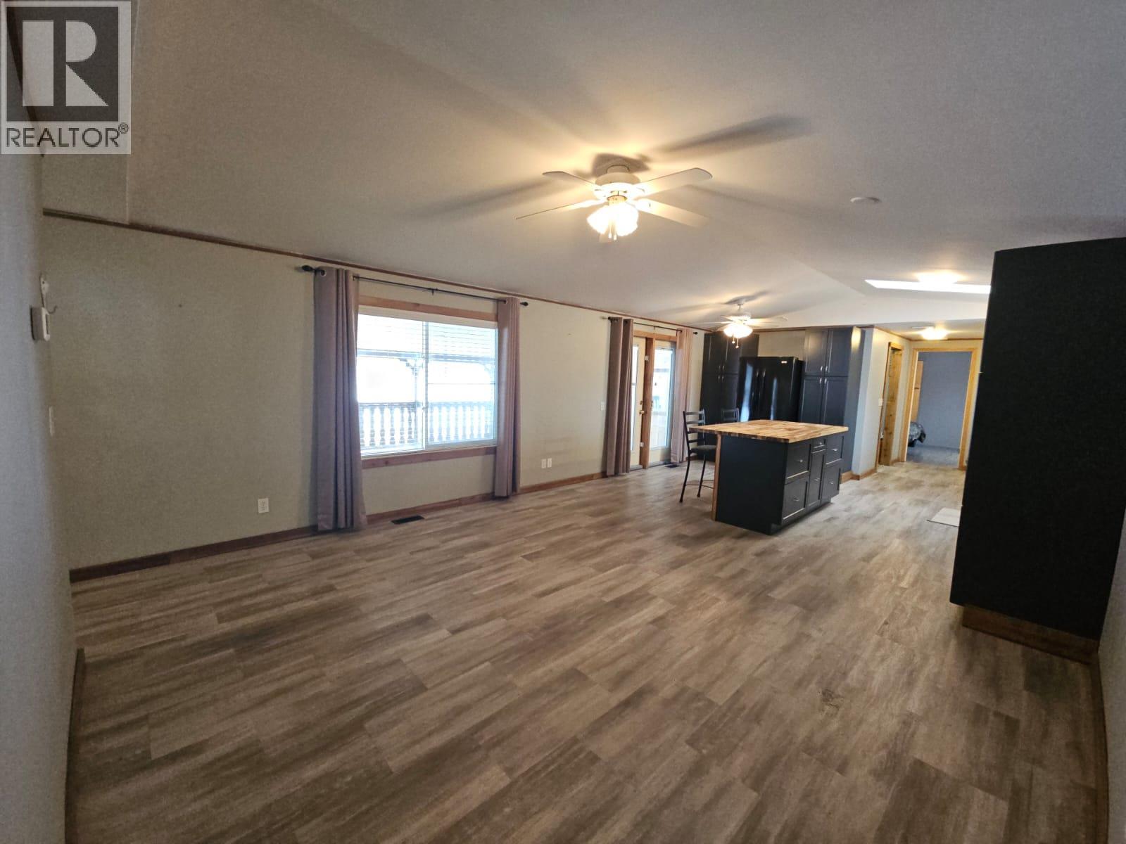 4504 42 Avenue Ne, Chetwynd, British Columbia  V0C 1J0 - Photo 5 - 10373866