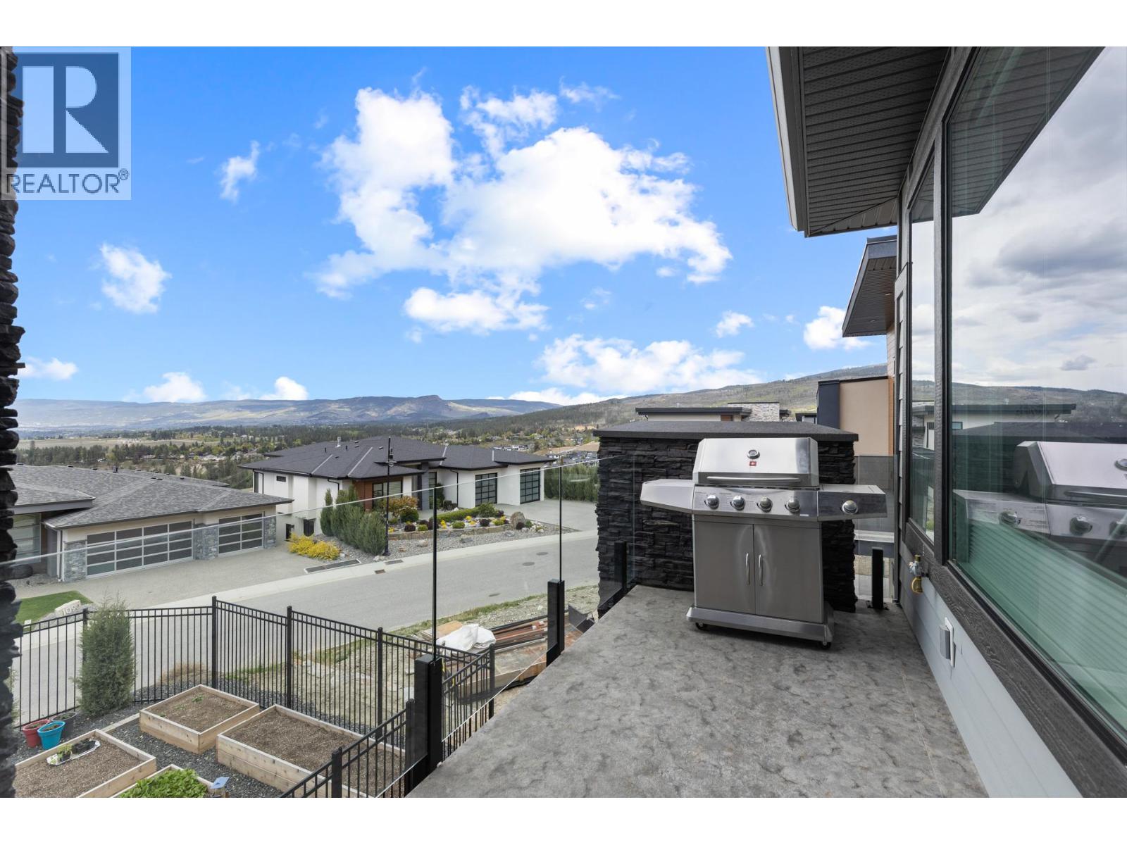 1088 Clarance Avenue, Kelowna, British Columbia  V1W 5M6 - Photo 21 - 10373843