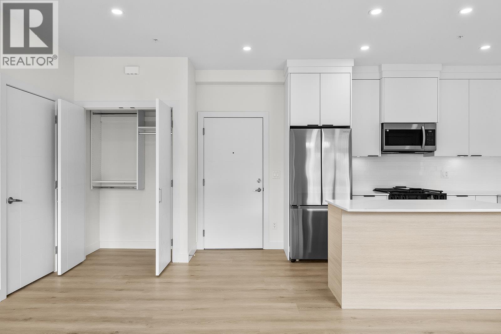5300 Main Street Unit# 202, Kelowna, British Columbia  V1W 0C1 - Photo 6 - 10371856