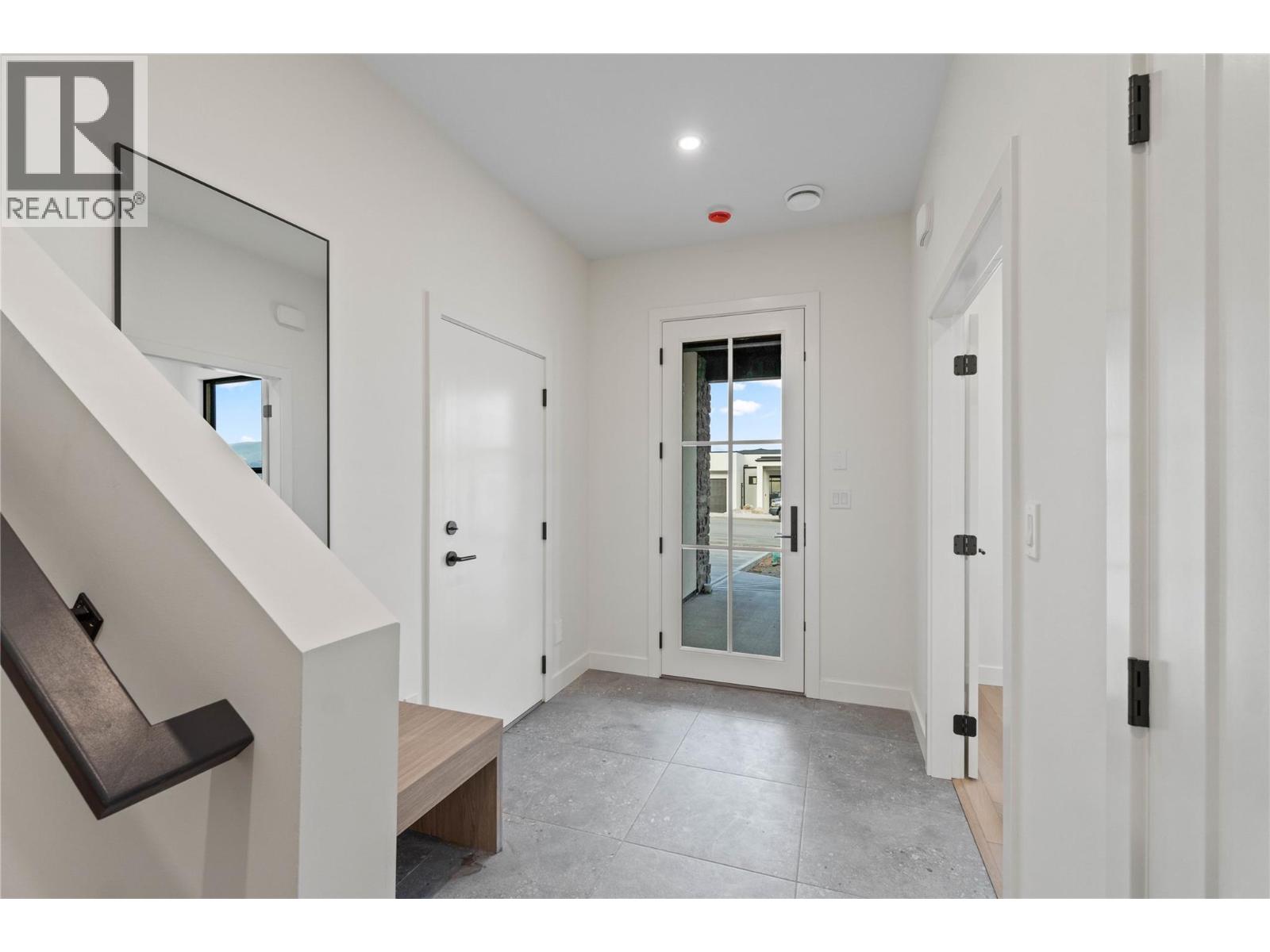 2264 Coldwater Drive, Kamloops, British Columbia  V2E 0E6 - Photo 14 - 10373681