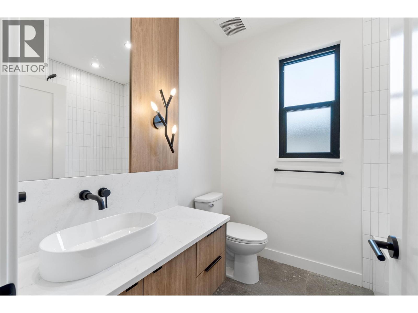 2264 Coldwater Drive, Kamloops, British Columbia  V2E 0E6 - Photo 32 - 10373681