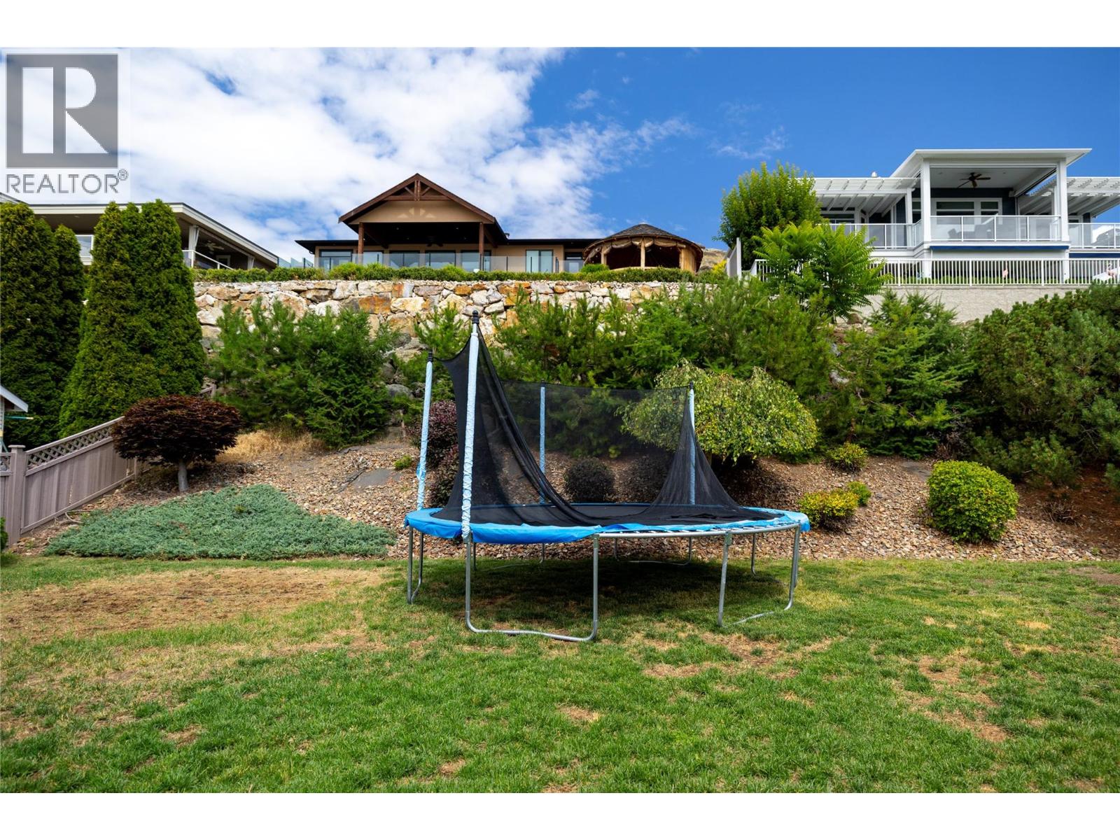 685 Mt York Drive, Coldstream, British Columbia  V1B 3X2 - Photo 12 - 10373901