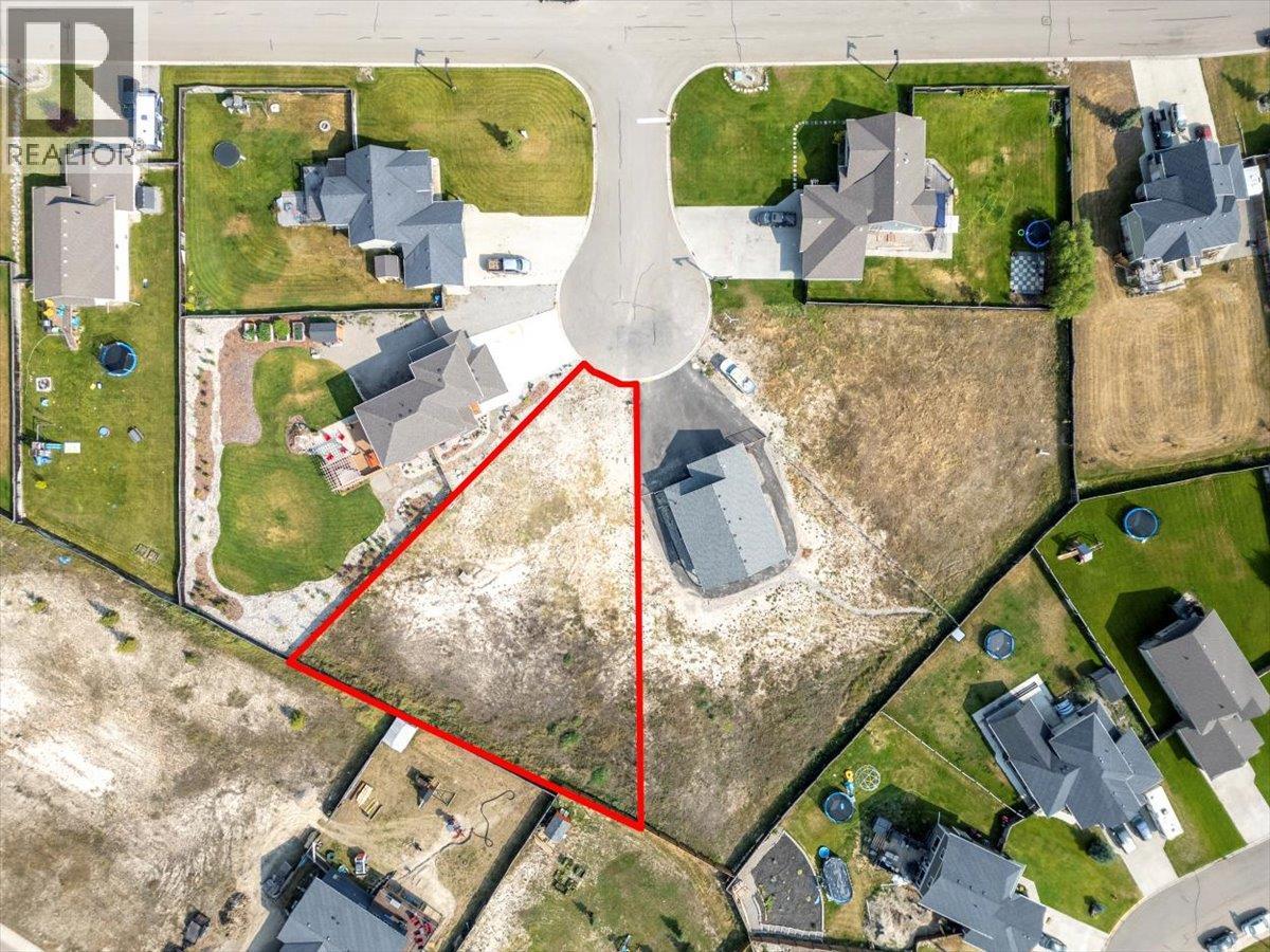 2405 Osprey Court, Sparwood, British Columbia  V0B 2G2 - Photo 12 - 10373869