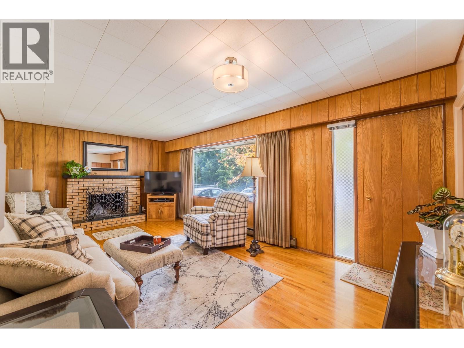 14001 Amm Avenue, Summerland, British Columbia  V0H 1Z0 - Photo 2 - 10373916