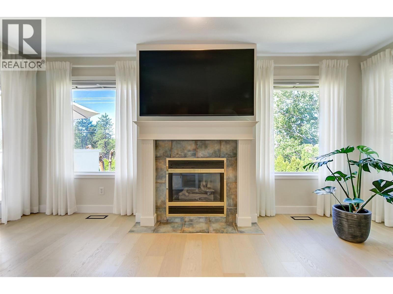 1420 Bentien Road, Kelowna, British Columbia  V1X 7K3 - Photo 6 - 10373391