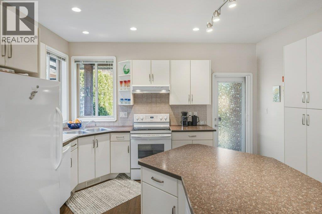 6651 Oxbow Crescent, Oliver, British Columbia  V0H 1T4 - Photo 22 - 10373463