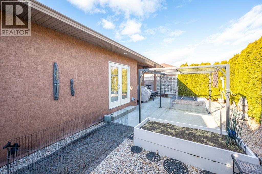 6651 Oxbow Crescent, Oliver, British Columbia  V0H 1T4 - Photo 43 - 10373463