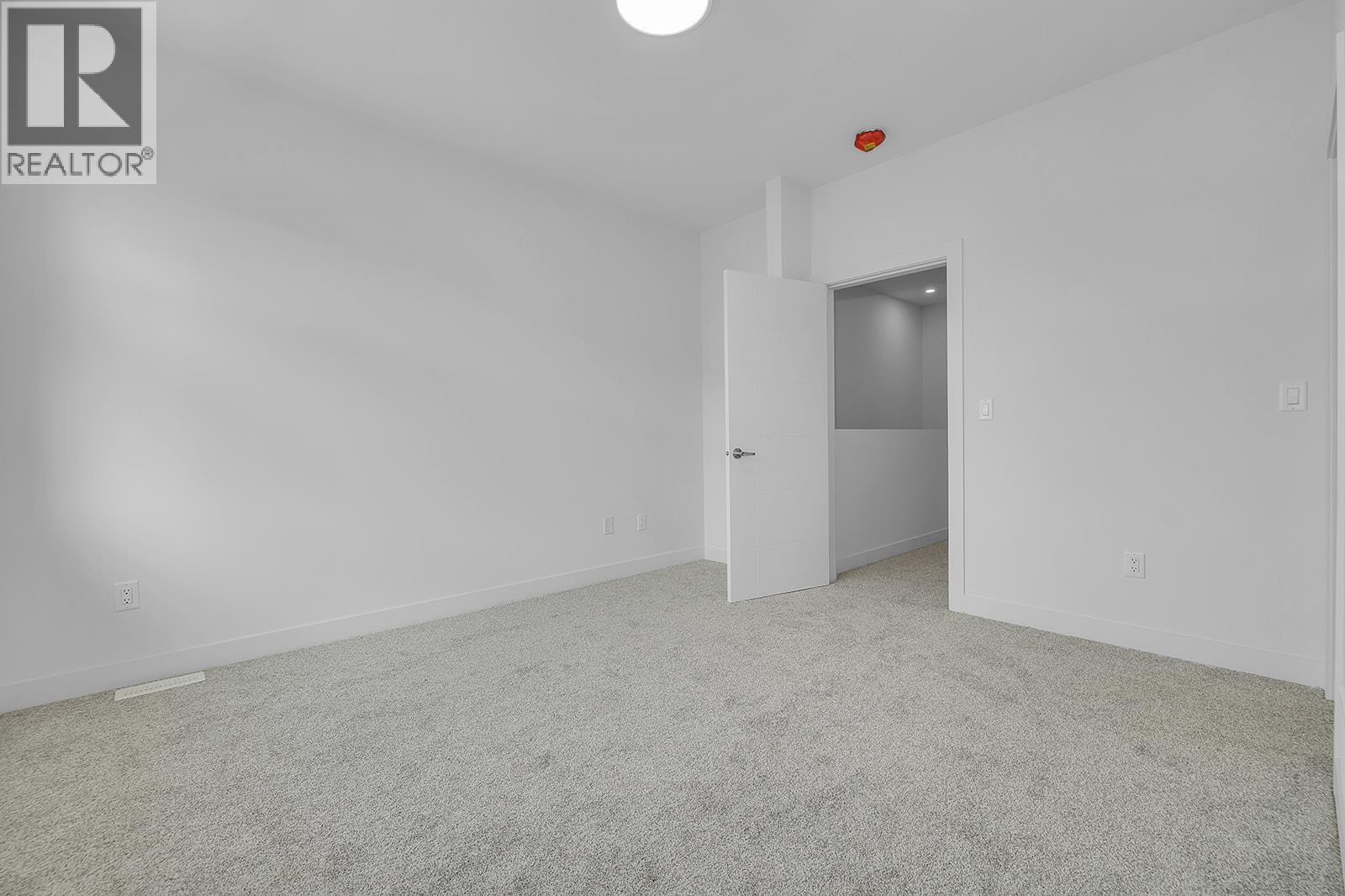 5300 Main Street Unit# 121, Kelowna, British Columbia  V1W 0C1 - Photo 28 - 10371852