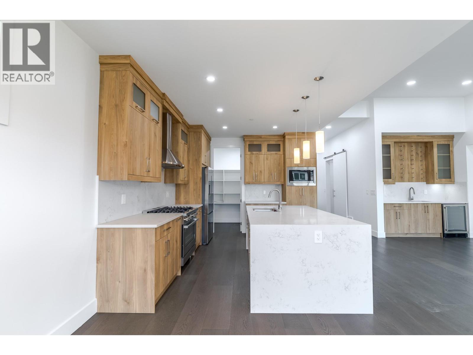 5586 Nixon Road, Summerland, British Columbia  V0H 1Z9 - Photo 13 - 10373919