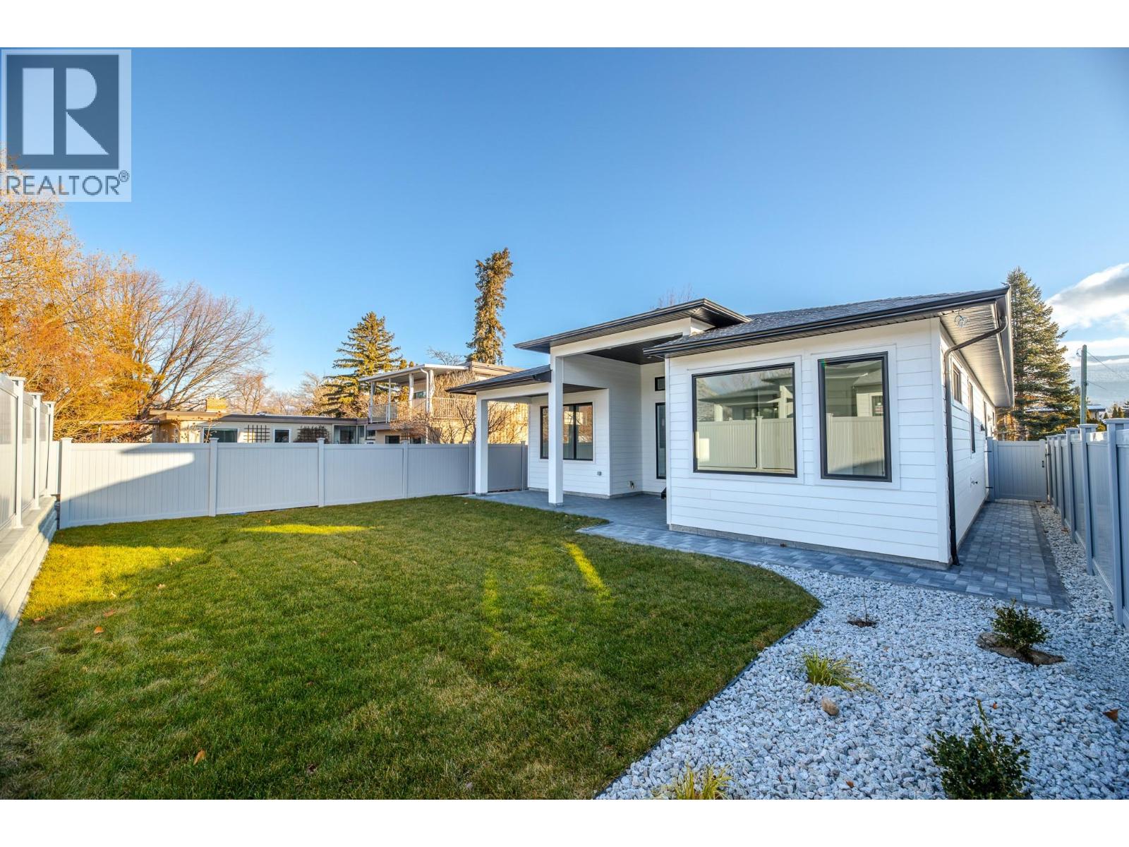 5586 Nixon Road, Summerland, British Columbia  V0H 1Z9 - Photo 4 - 10373919