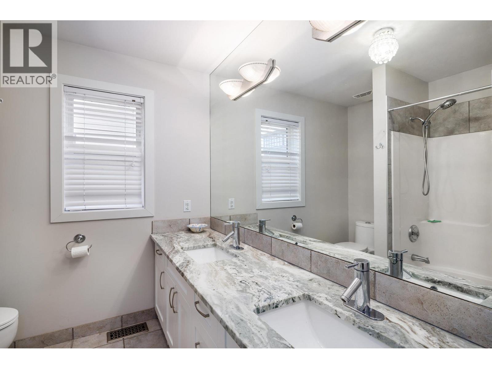 2761 Olalla Road, West Kelowna, British Columbia  V1Z 2B1 - Photo 24 - 10373573