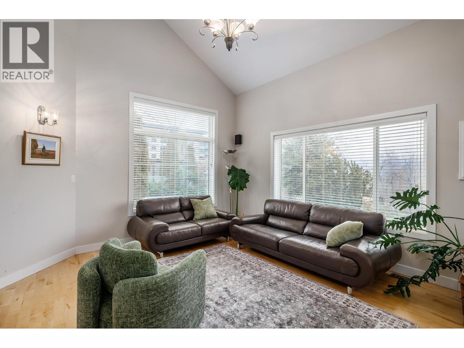 2761 Olalla Road, West Kelowna, British Columbia  V1Z 2B1 - Photo 3 - 10373573