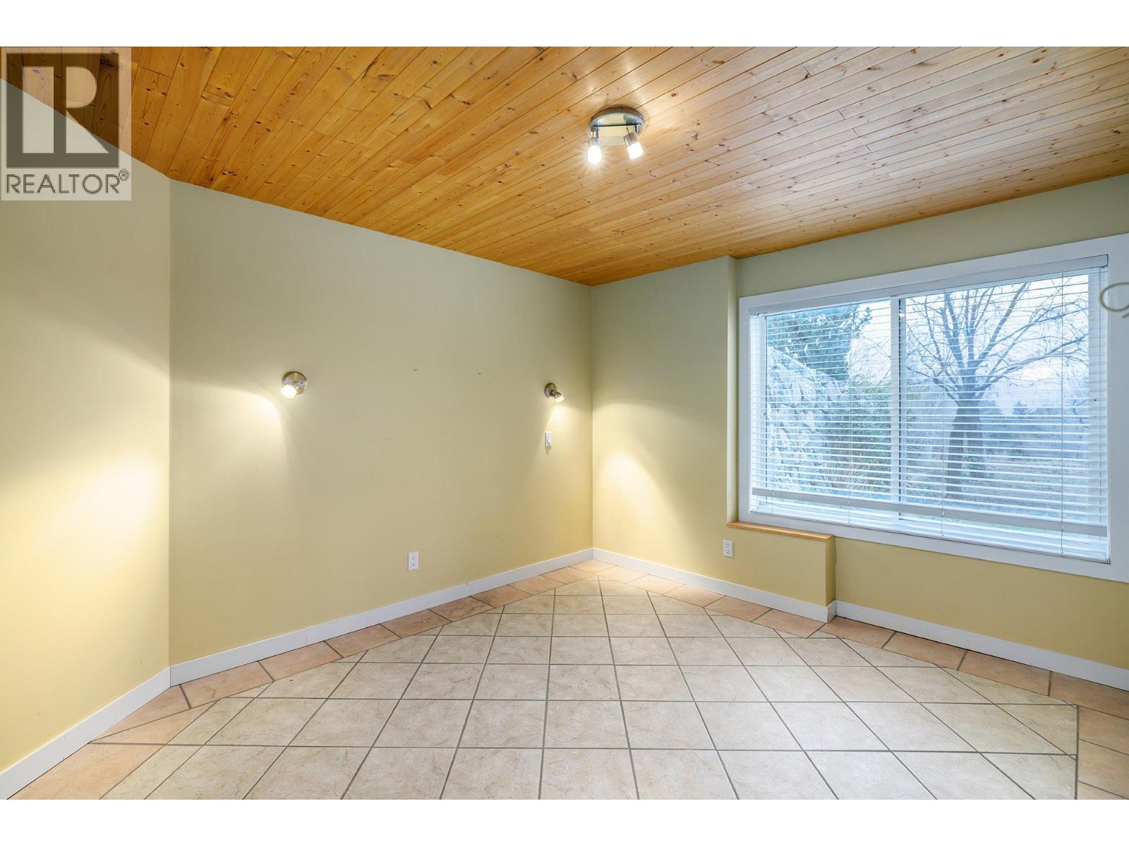 2761 Olalla Road, West Kelowna, British Columbia  V1Z 2B1 - Photo 34 - 10373573