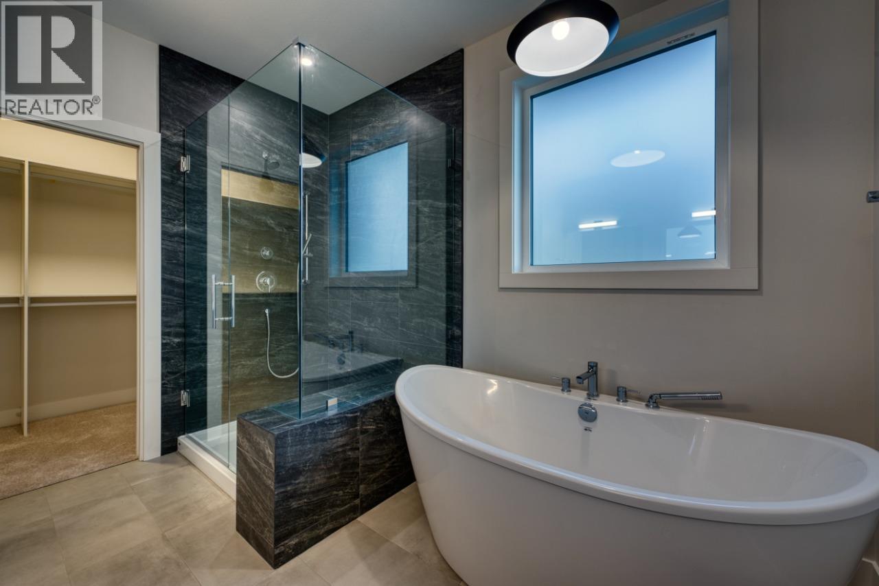 1030 Emslie Street, Kelowna, British Columbia  V1W 0C3 - Photo 32 - 10373952