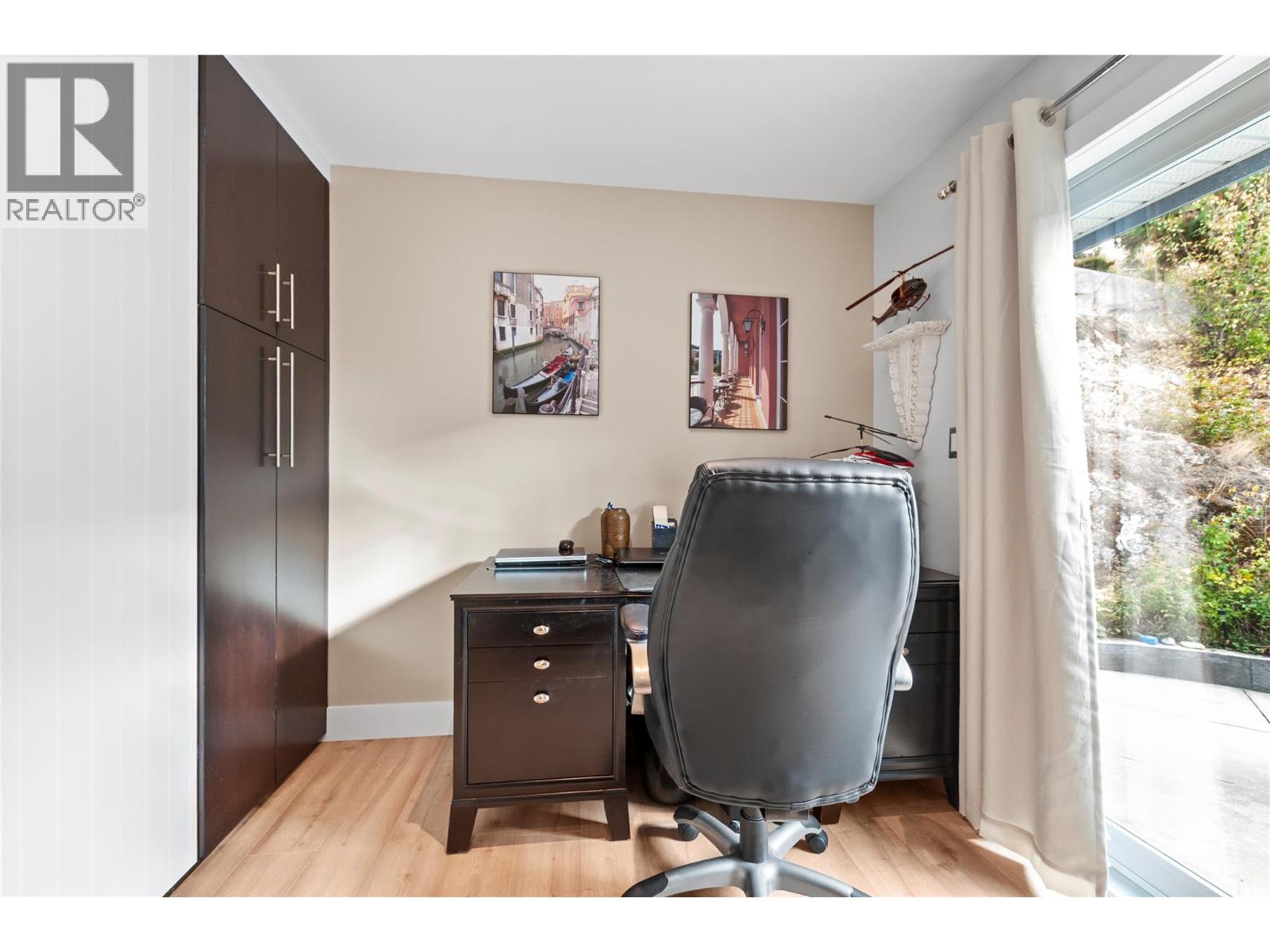 3005 Juniper Drive, Penticton, British Columbia  V2A 7T1 - Photo 13 - 10373092