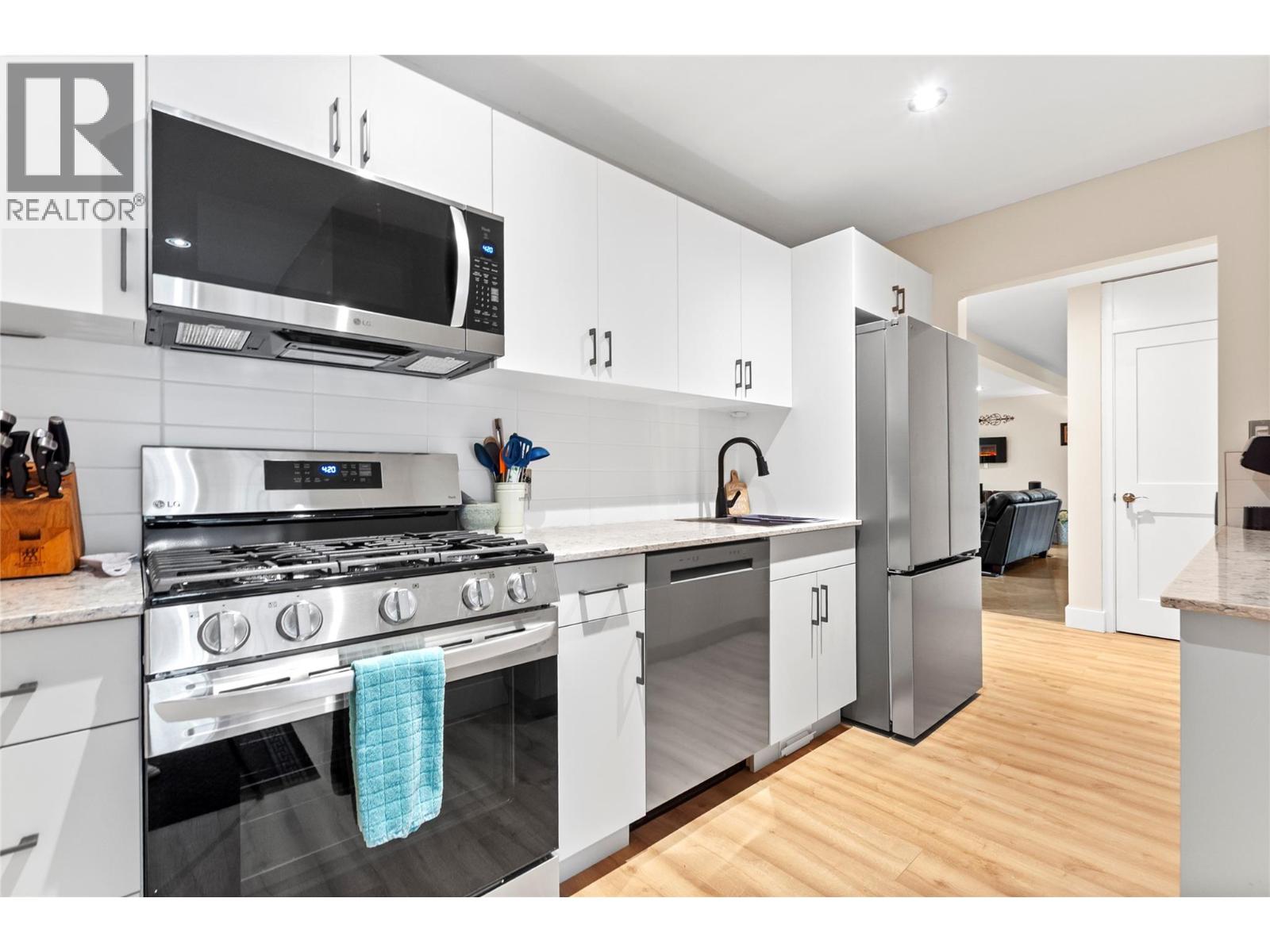 3005 Juniper Drive, Penticton, British Columbia  V2A 7T1 - Photo 26 - 10373092