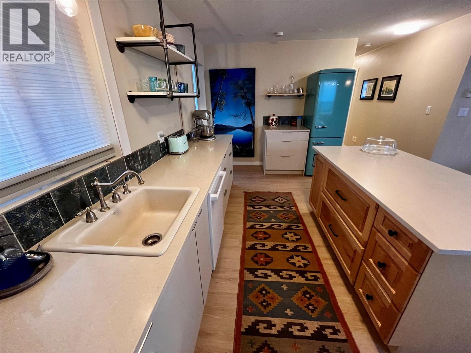 203 7th Avenue, Nakusp, British Columbia  V0G 1R0 - Photo 20 - 10373908