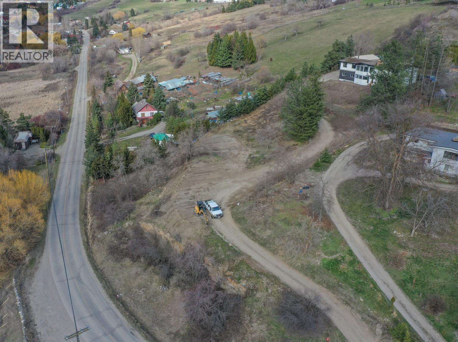 7791 Pleasant Valley Road, Vernon, British Columbia  V1B 3R7 - Photo 8 - 10373989