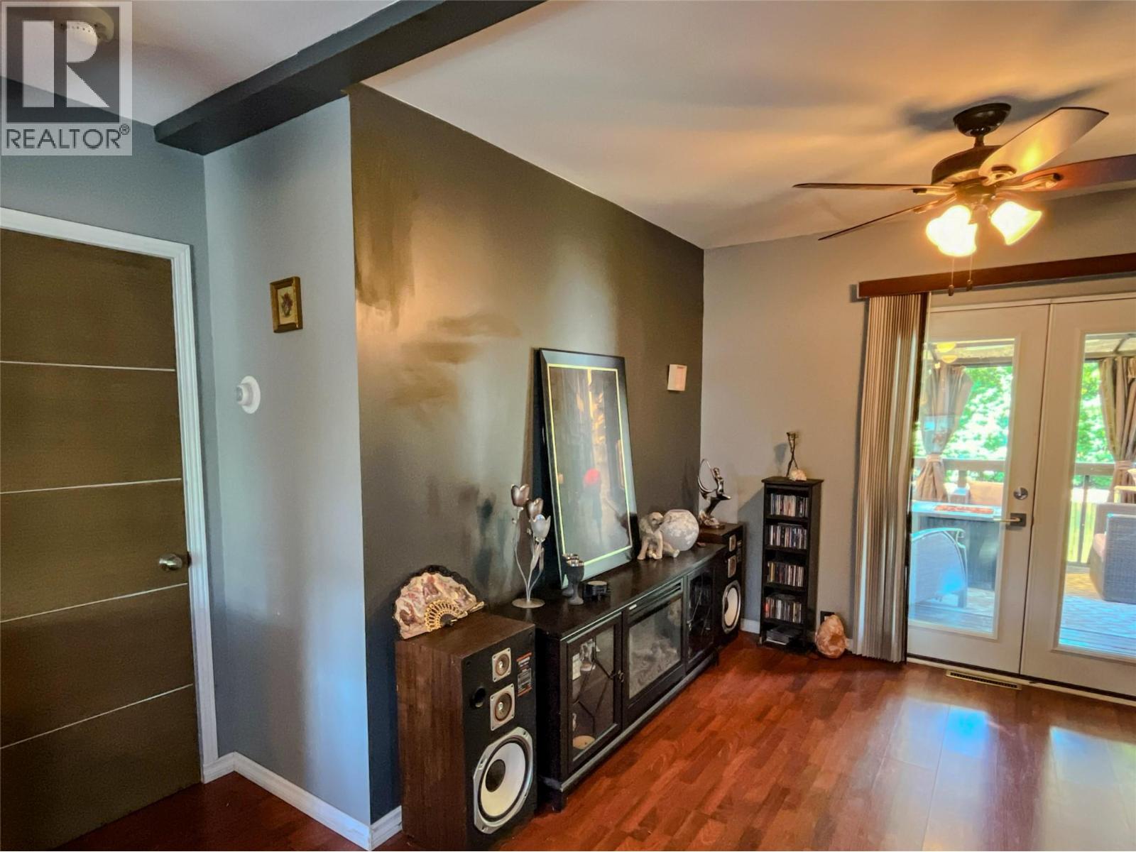 5506 Jackpine Lane, Osoyoos, British Columbia  V0H 1V3 - Photo 8 - 10373857