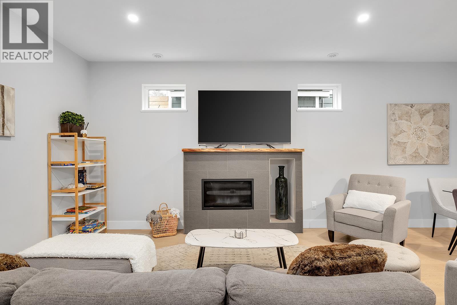 1927 Ethel Street, Kelowna, British Columbia  V1Y 2Z6 - Photo 8 - 10373284