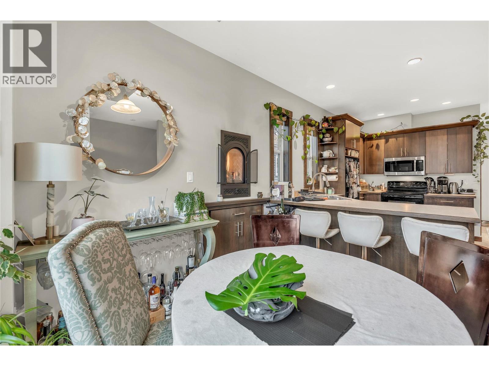 653 Papineau Street Unit# 102, Penticton, British Columbia  V2A 4X8 - Photo 4 - 10373632