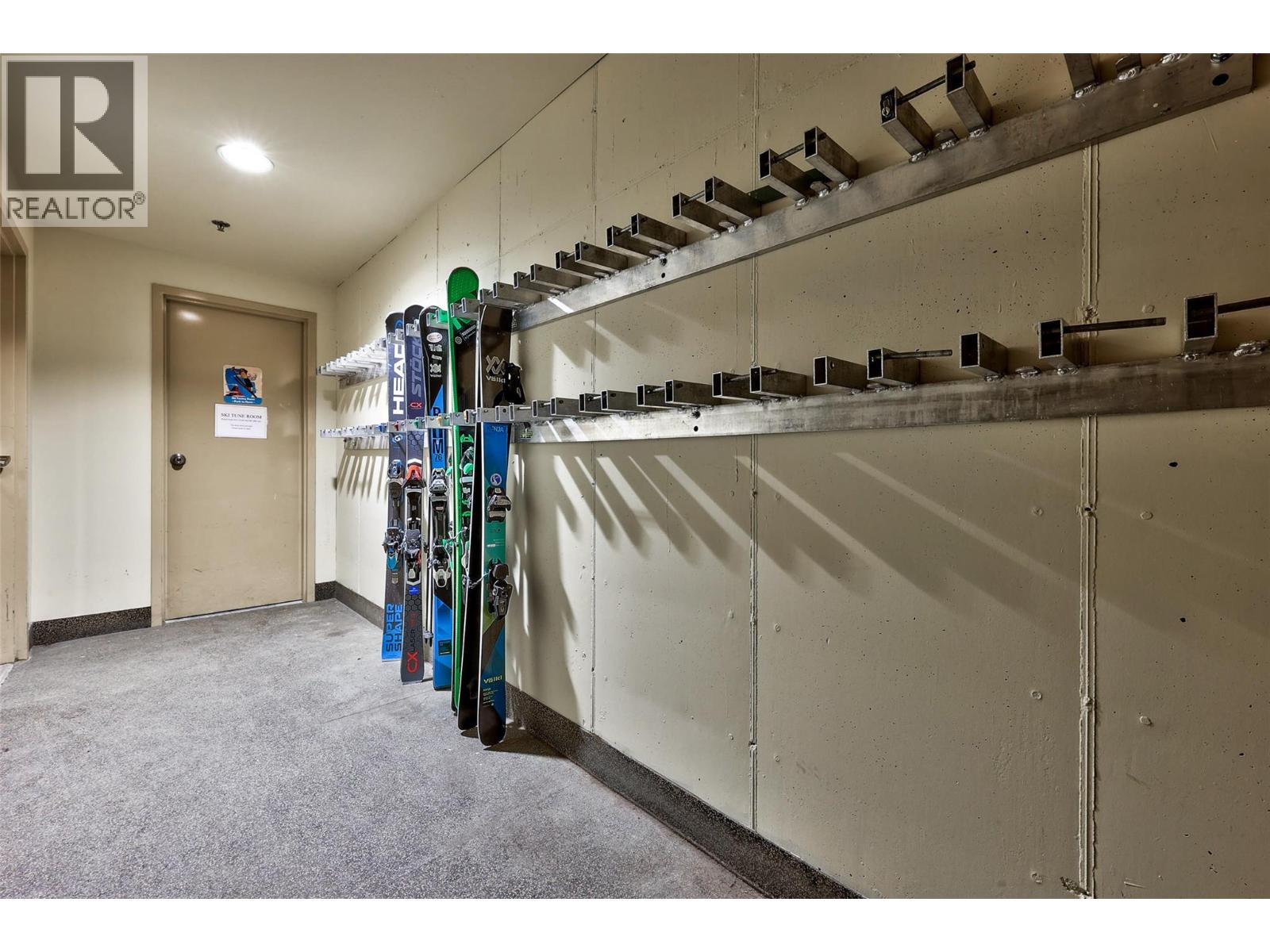 3190 Creekside Way Unit# 208, Sun Peaks, British Columbia  V0E 5N0 - Photo 15 - 10373948