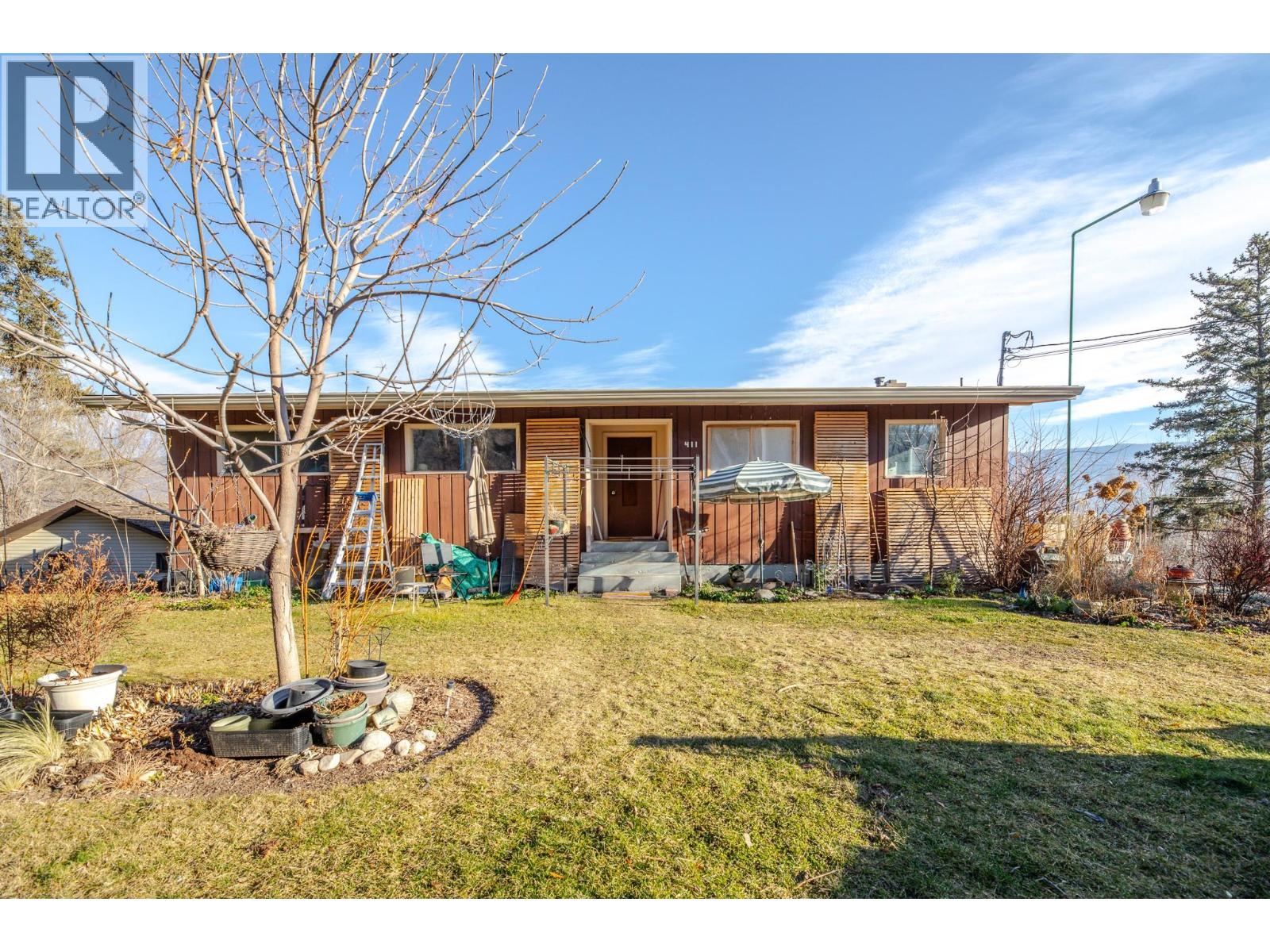 1411 Sparton Drive, Penticton, British Columbia  V2A 8Z5 - Photo 1 - 10373584