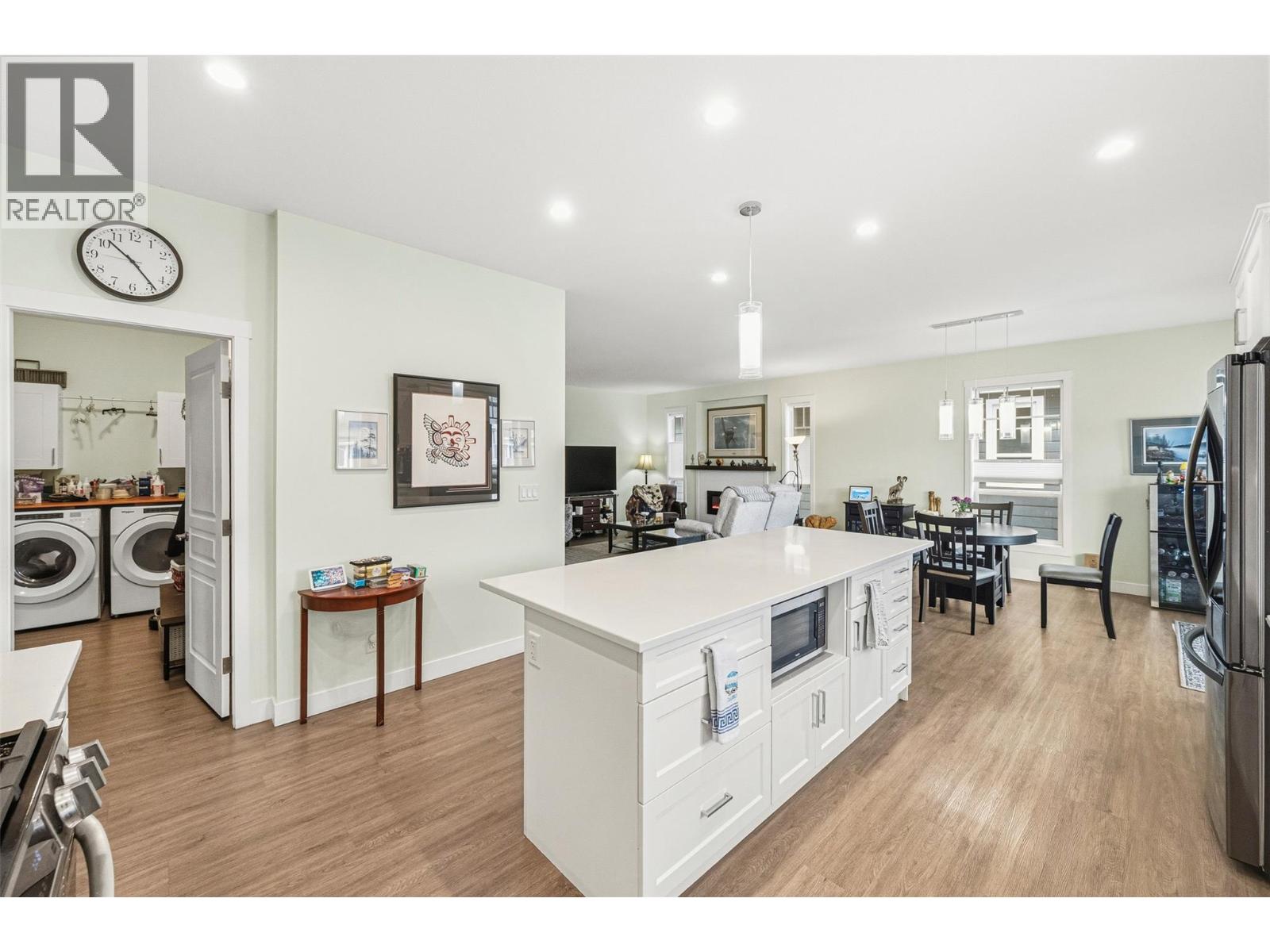 351 Warren Avenue W Unit# 14, Penticton, British Columbia  V2A 3N2 - Photo 10 - 10373977