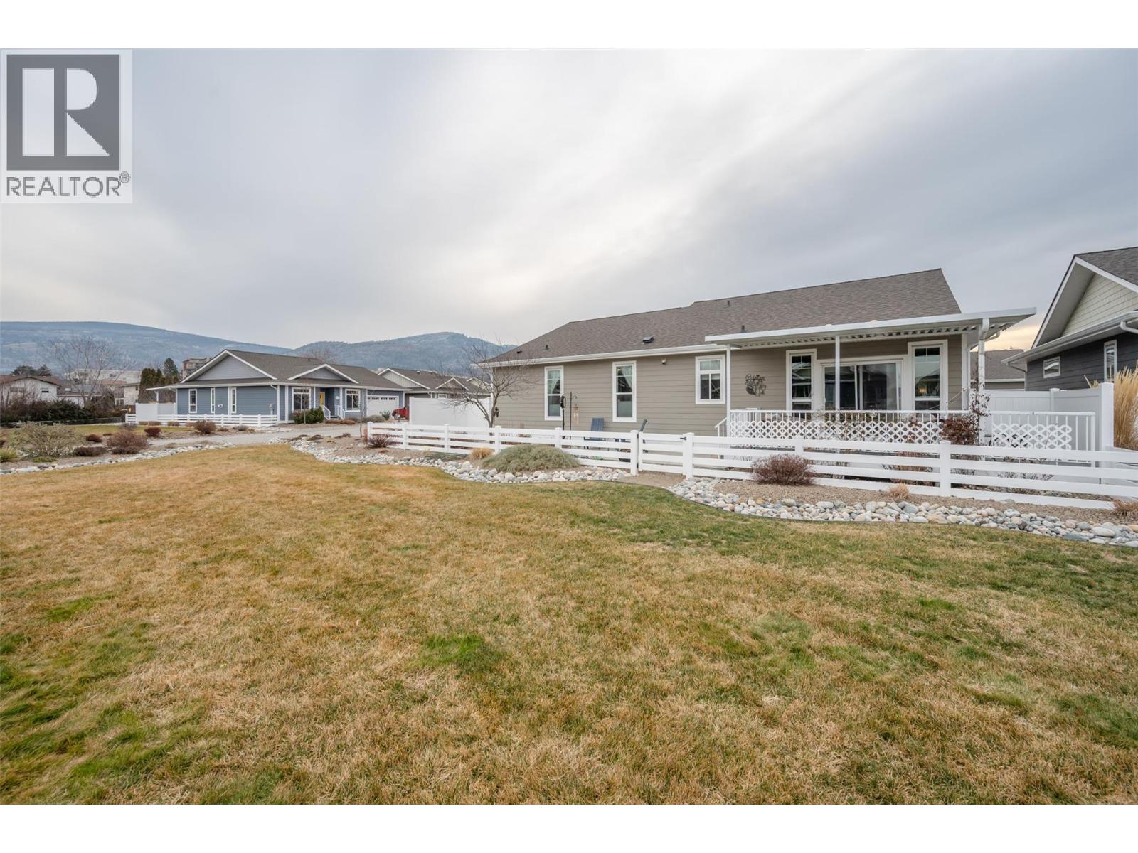 351 Warren Avenue W Unit# 14, Penticton, British Columbia  V2A 3N2 - Photo 33 - 10373977