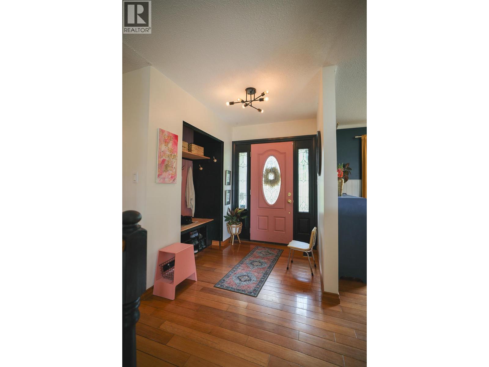 7089 Longacre Drive, Vernon, British Columbia  V1H 1H8 - Photo 3 - 10373980