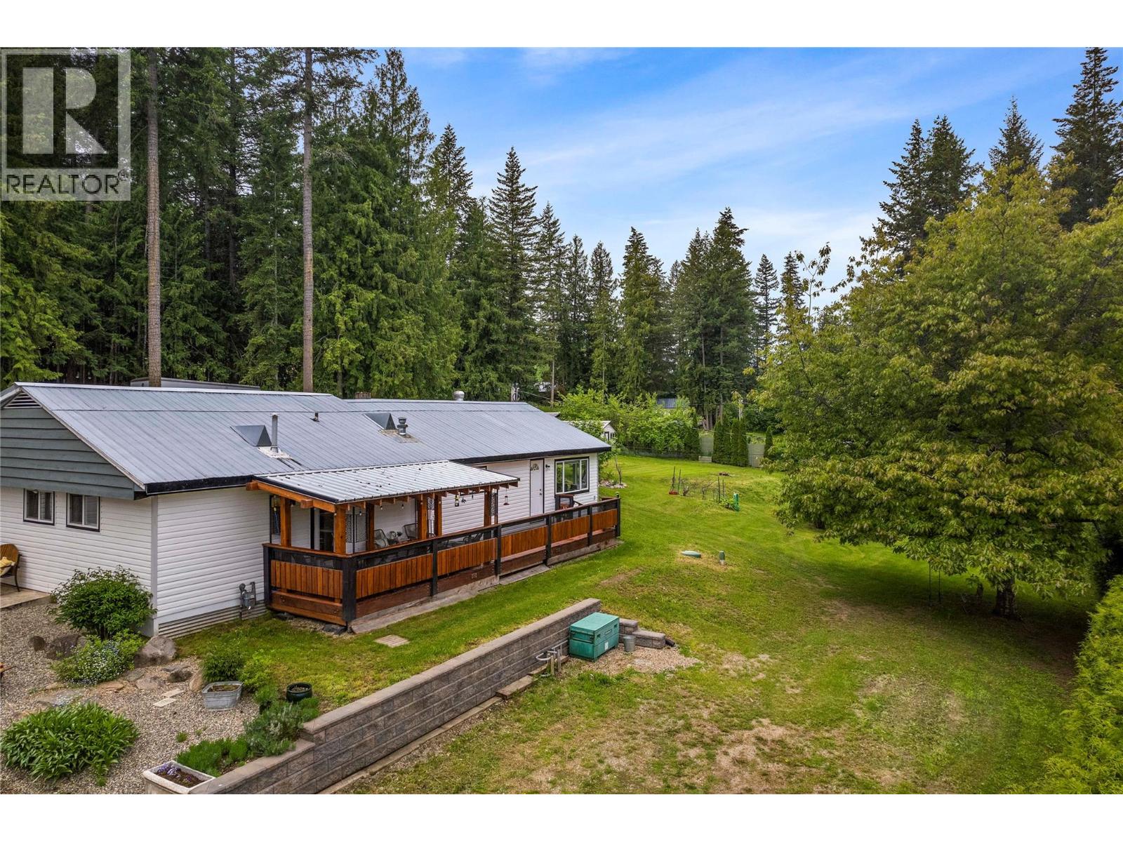 2885 White Lake Road, White Lake, British Columbia  V0E 2W0 - Photo 31 - 10373460