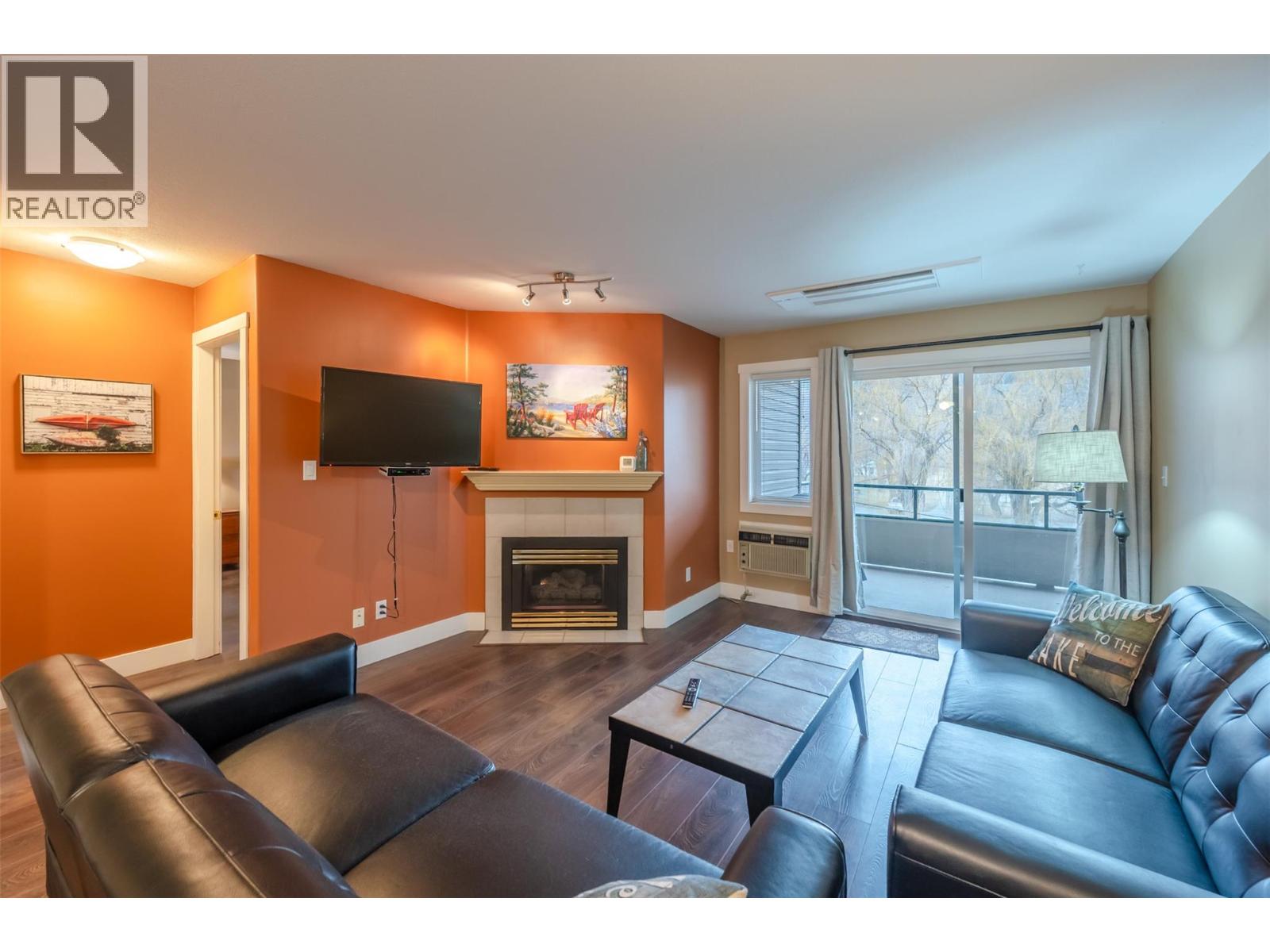 640 Main Street Unit# 309, Okanagan Falls, British Columbia  V0H 1R4 - Photo 2 - 10374077