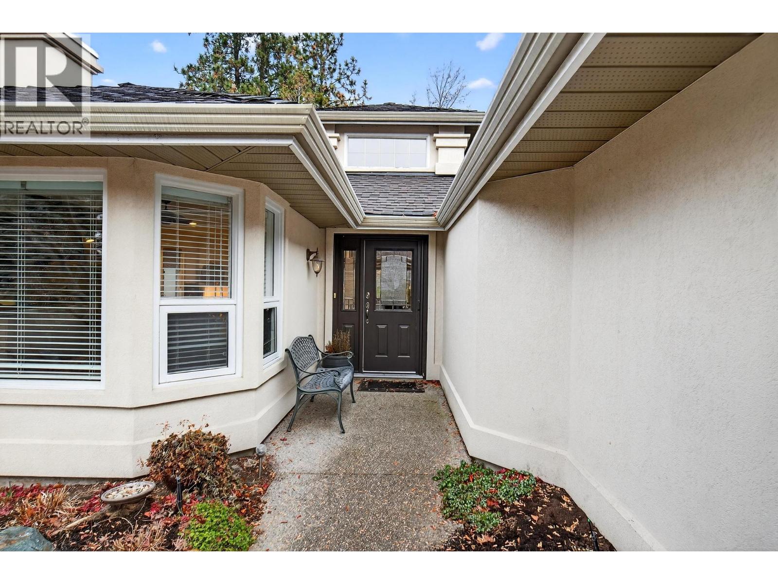3889 Gallaghers Grange, Kelowna, British Columbia  V1W 3Z9 - Photo 2 - 10373949