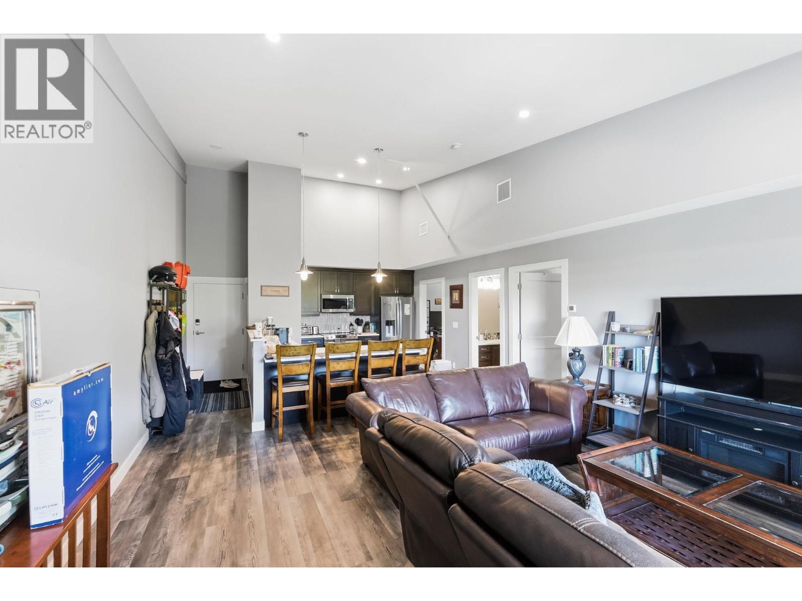 32 Empire Street Unit# 4, Osoyoos, British Columbia  V0H 1V5 - Photo 13 - 10373914
