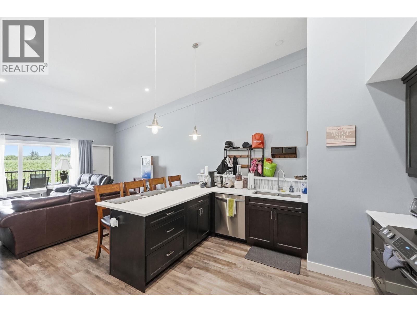 32 Empire Street Unit# 4, Osoyoos, British Columbia  V0H 1V5 - Photo 15 - 10373914
