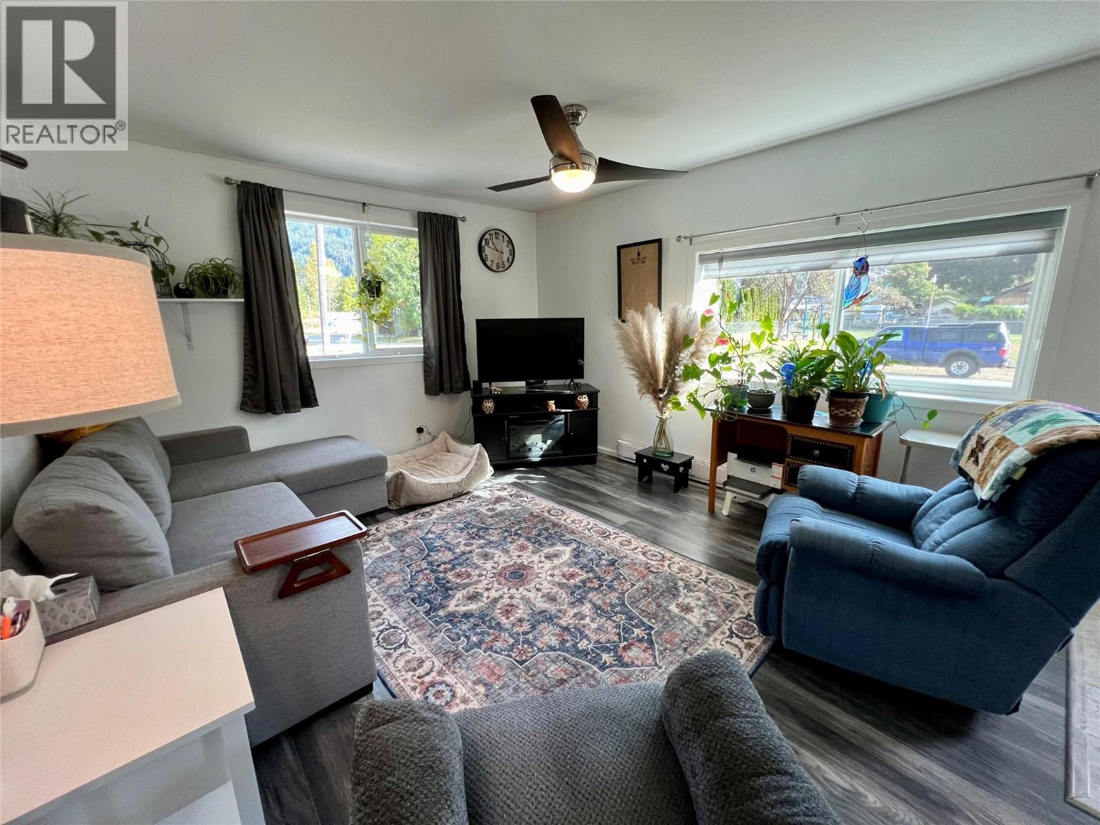 515 Main Street, Slocan, British Columbia  V0G 2C0 - Photo 13 - 10373988