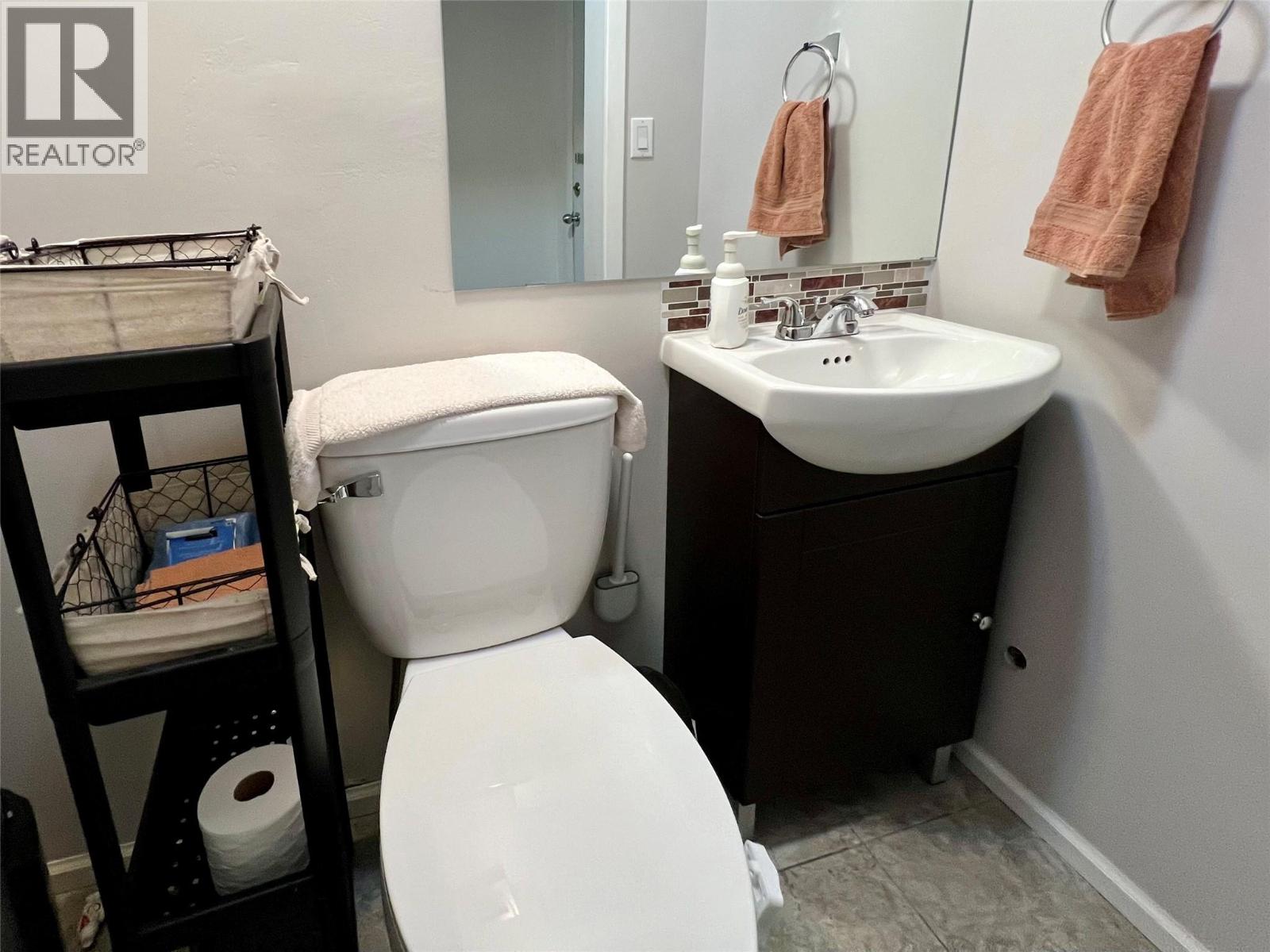 515 Main Street, Slocan, British Columbia  V0G 2C0 - Photo 26 - 10373988