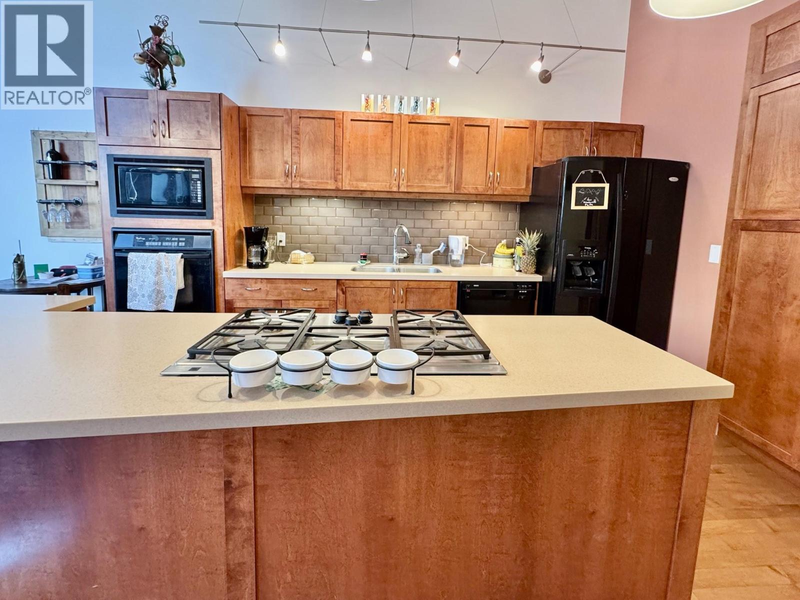 250 Marina Way Unit# 204, Penticton, British Columbia  V2A 1H4 - Photo 7 - 10373992