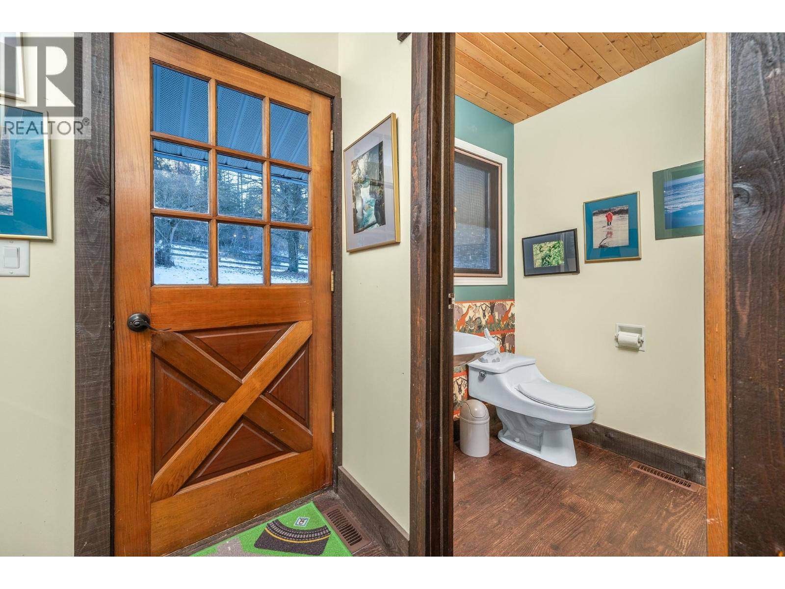 5860 Learmouth Road, Lavington, British Columbia  V1B 3E6 - Photo 28 - 10374014
