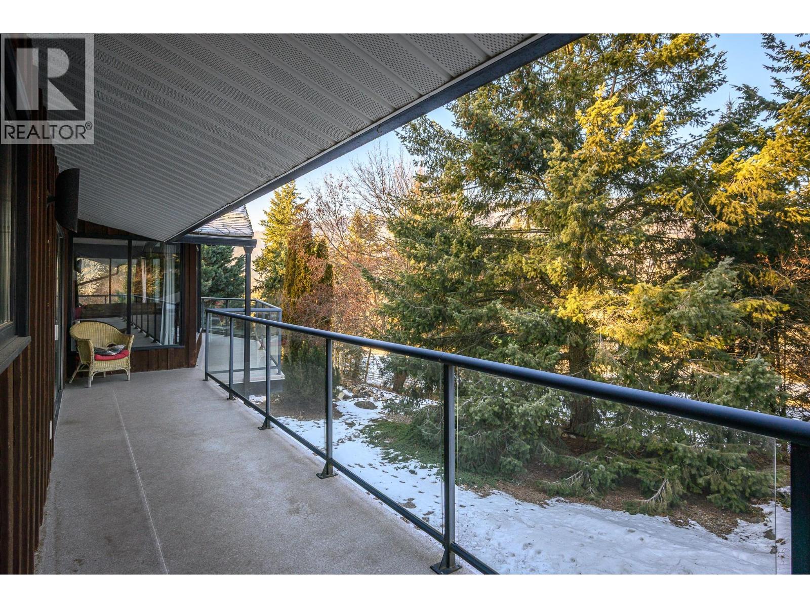 5860 Learmouth Road, Lavington, British Columbia  V1B 3E6 - Photo 43 - 10374014