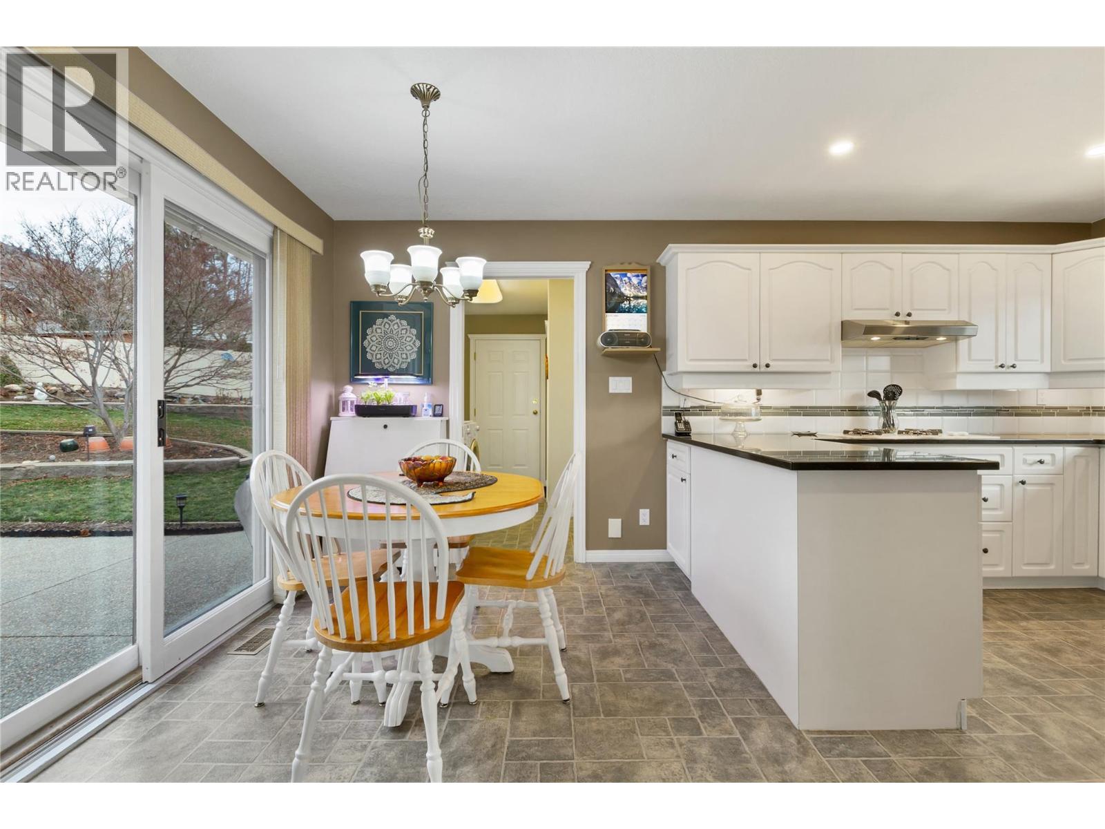 7020 Lakeridge Drive, Vernon, British Columbia  V1H 1P5 - Photo 16 - 10374013