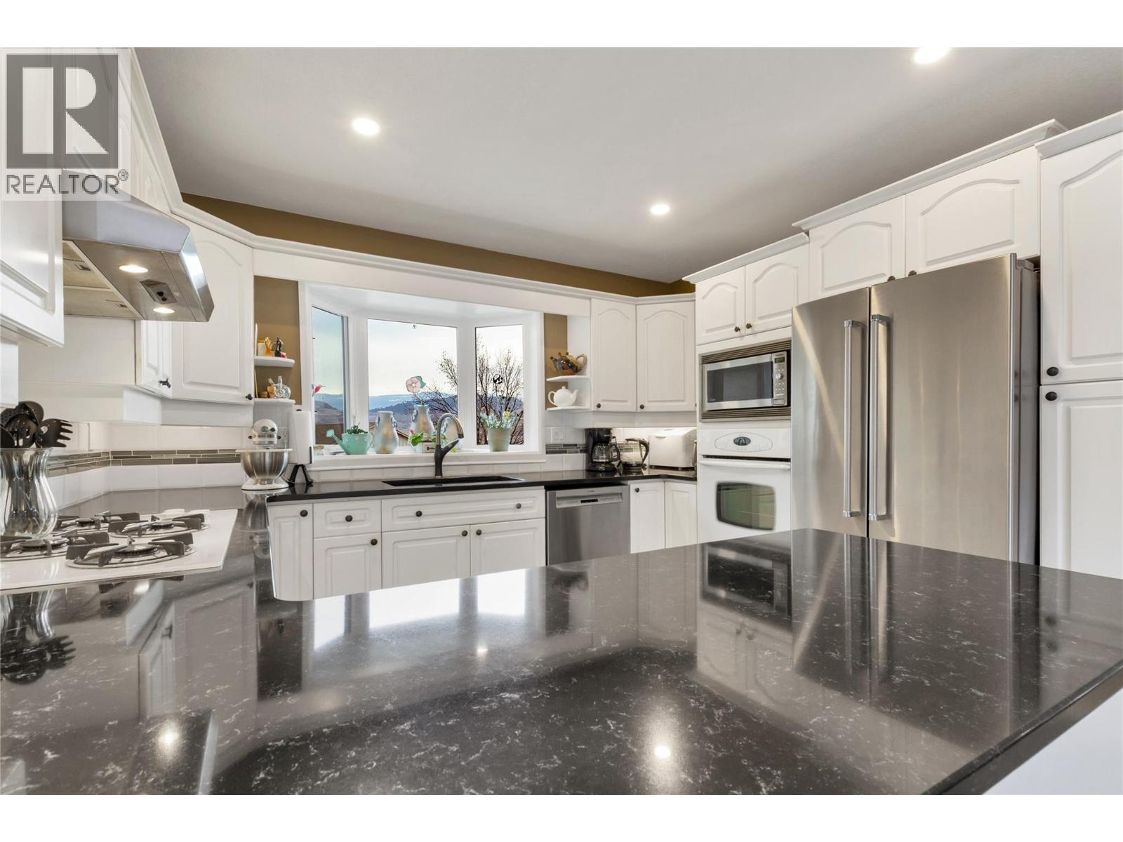 7020 Lakeridge Drive, Vernon, British Columbia  V1H 1P5 - Photo 18 - 10374013