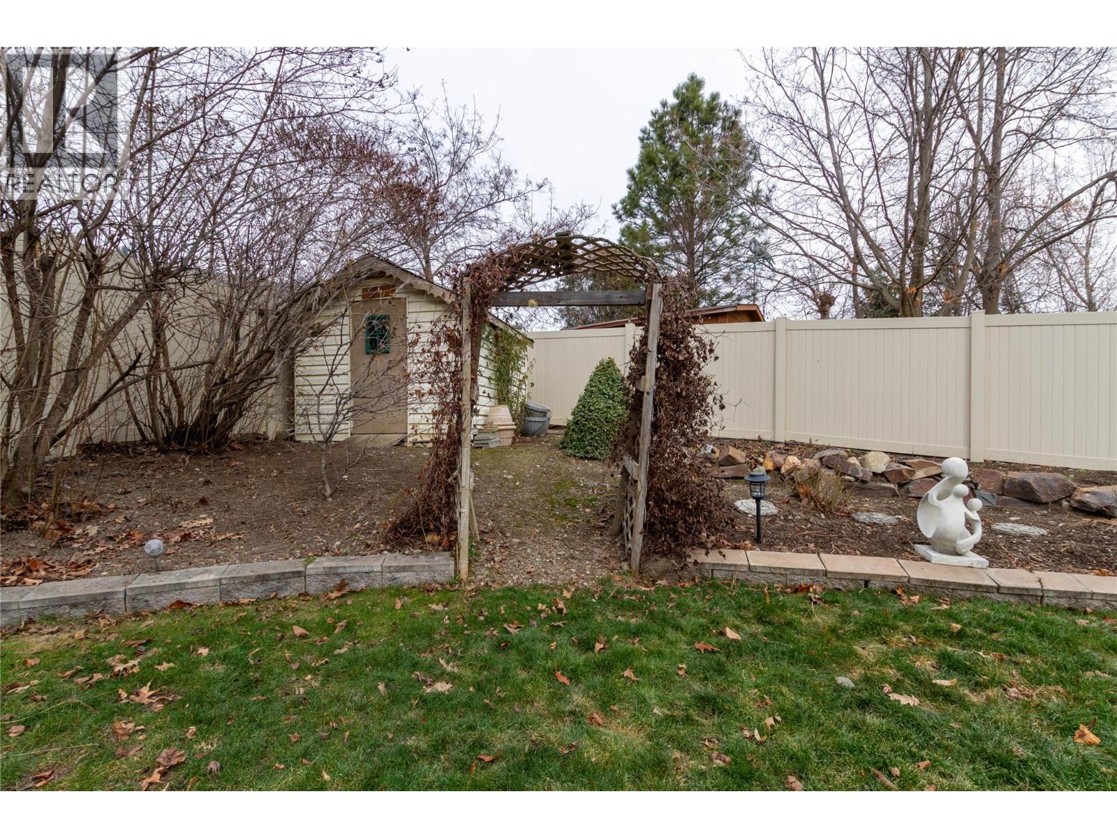 7020 Lakeridge Drive, Vernon, British Columbia  V1H 1P5 - Photo 61 - 10374013