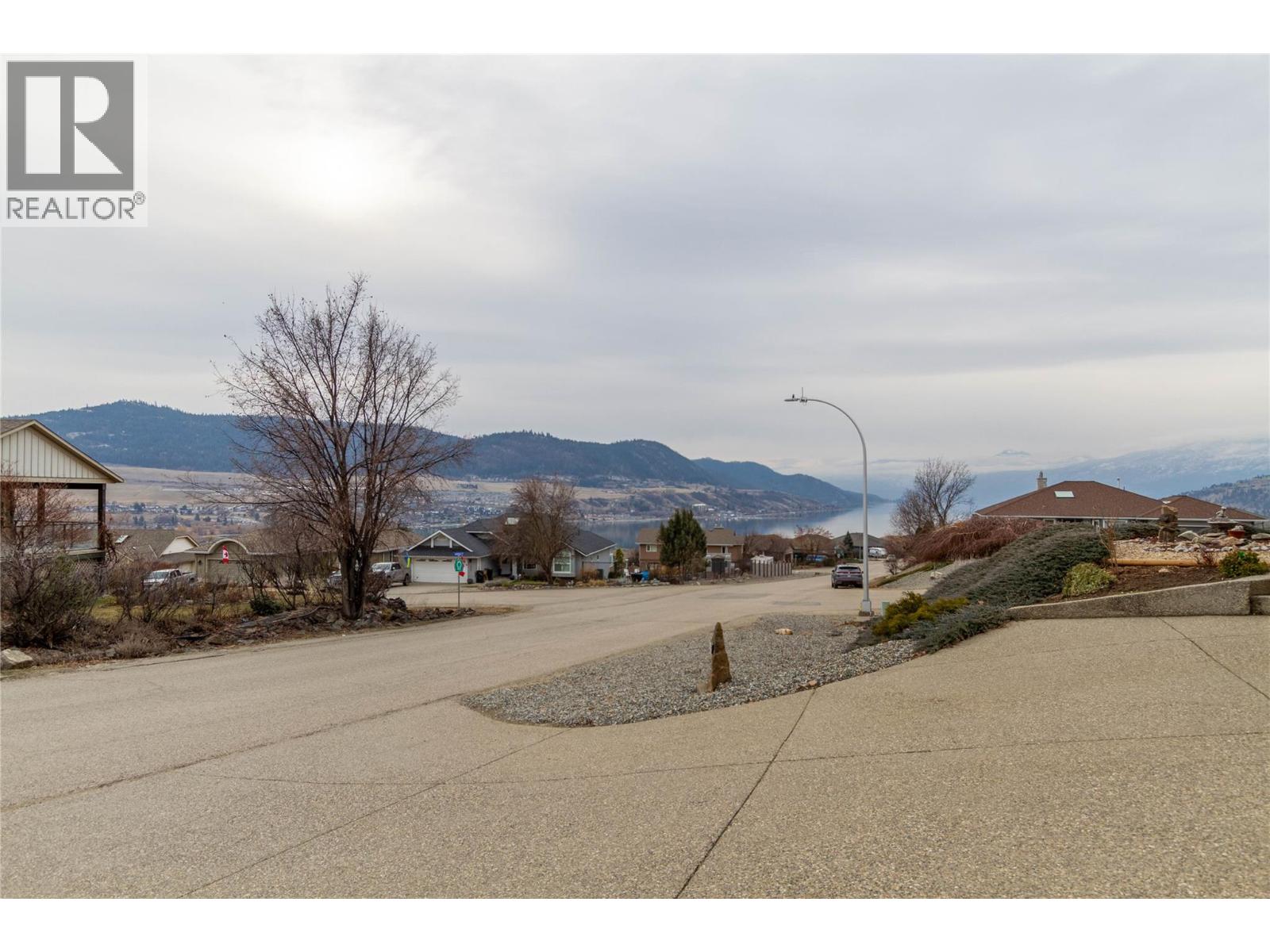 7020 Lakeridge Drive, Vernon, British Columbia  V1H 1P5 - Photo 64 - 10374013