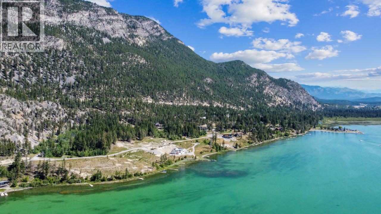 8679 Cottage Lane, Canal Flats, British Columbia  V0B 1B0 - Photo 17 - 10374127