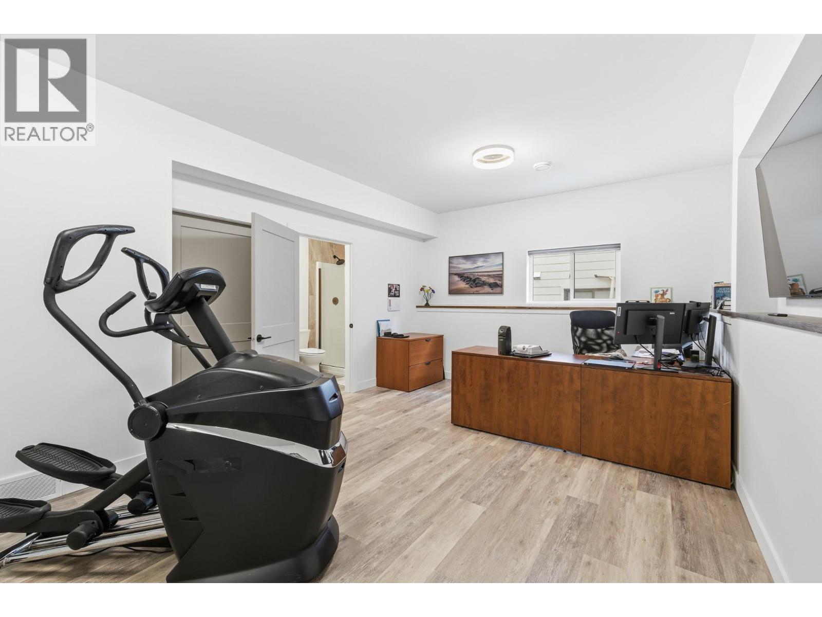 714 Lake Court, West Kelowna, British Columbia  V1Z 1H6 - Photo 30 - 10373758