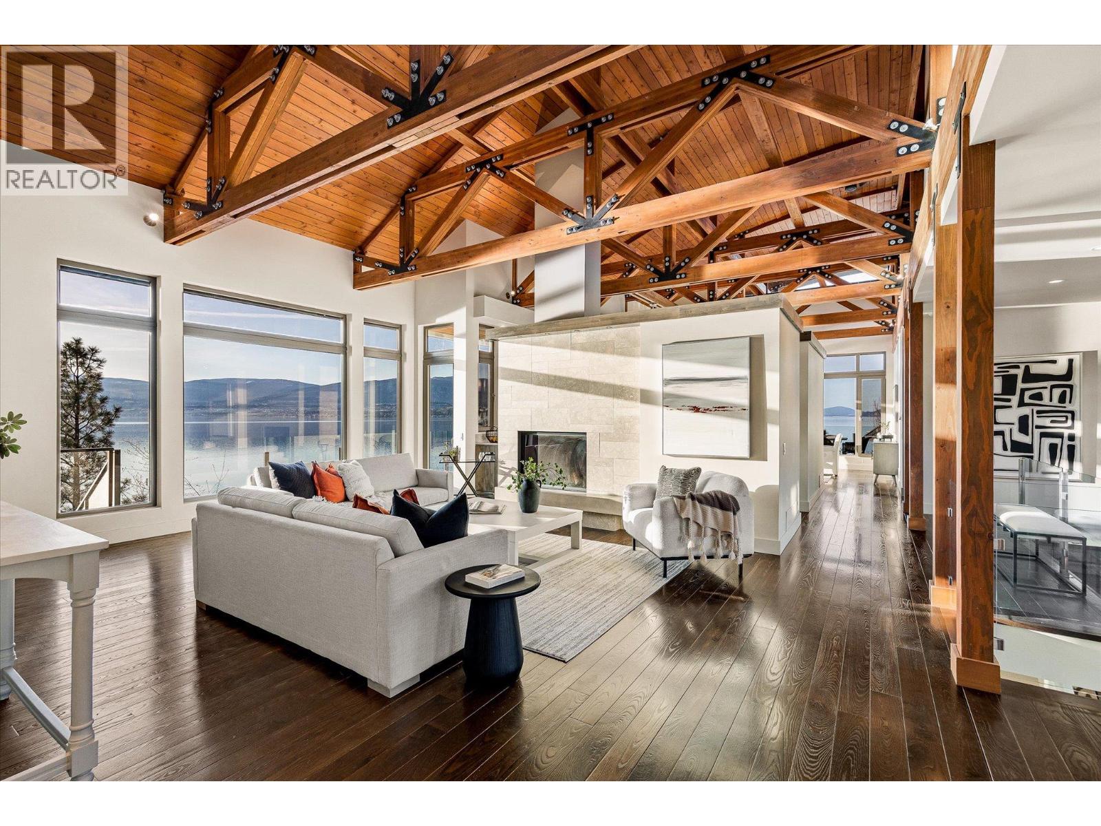 5560 Lakeshore Road, Kelowna, British Columbia  V1W 4J4 - Photo 12 - 10373964